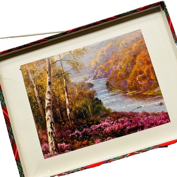 Vintage Pillowcase Set Boxed Embroidered Highland Dancers Standard New Red Green - Picture 9 of 9